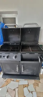 a grill sitting on top of a kitchen at Recanto da Montanha in Rui Vaz