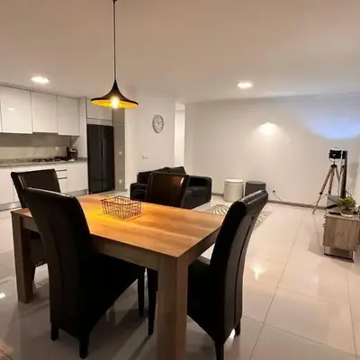 Duarte Apartments - Império