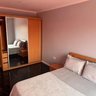 Apartamento mais Carro George Mendes